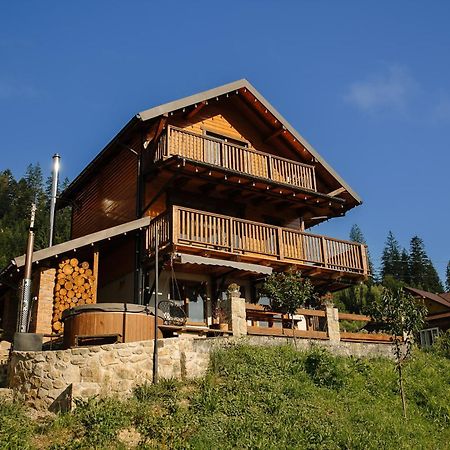 Бриндуш Villa Tatariv Exterior photo
